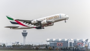 Airbus A380-861 (A6-EEI) der Emirates am Flughafen München